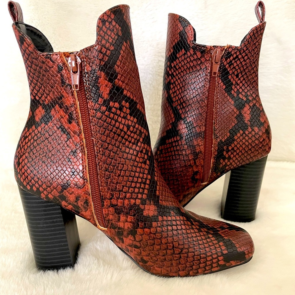 EXPRESS Snake Print Booties